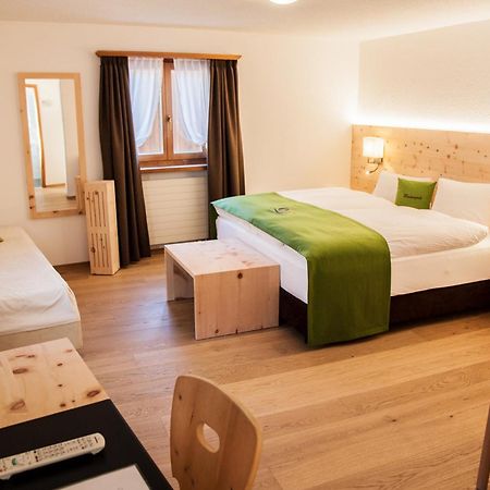 Wellnesshotel Liun B&B Müstair Kültér fotó