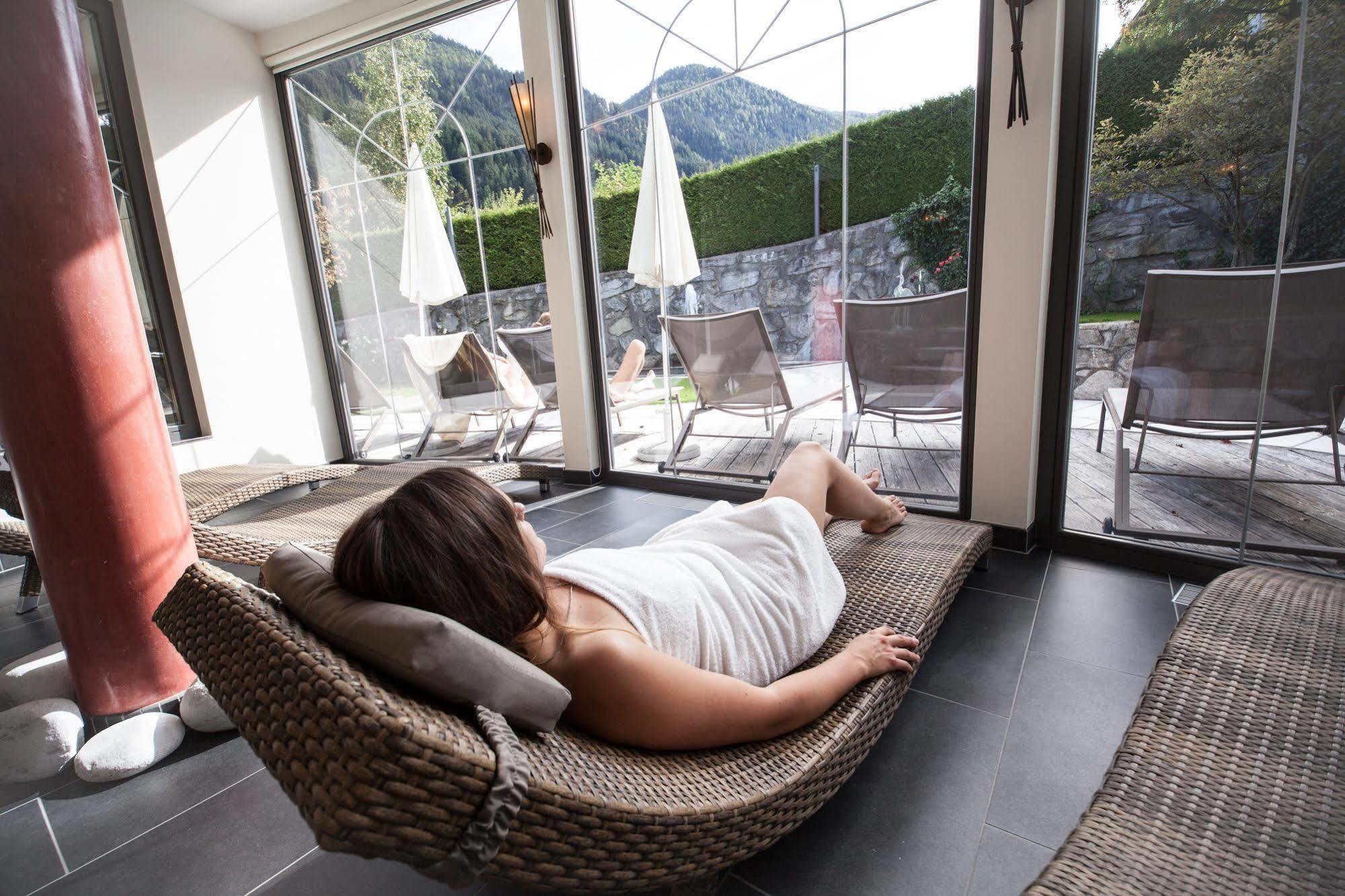 Wellnesshotel Liun B&B Müstair Kültér fotó