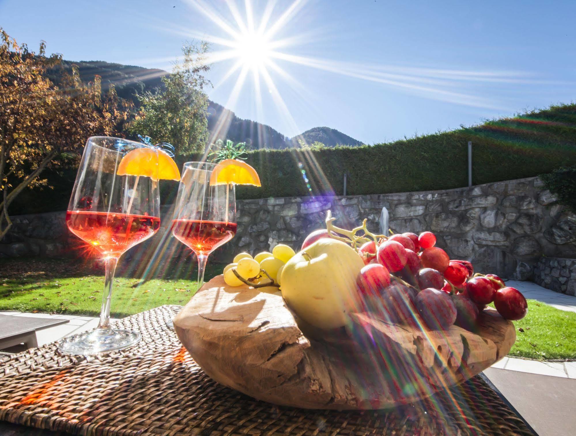 Wellnesshotel Liun B&B Müstair Kültér fotó